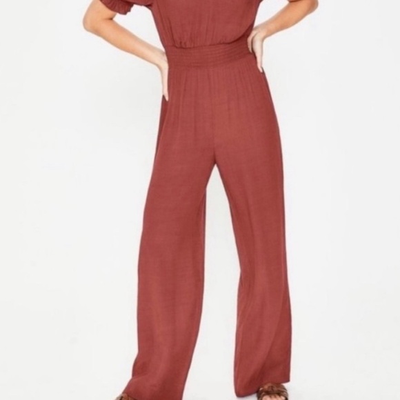 Boden Crepe deep Red Romper Jumpsuit size 8T - Picture 2 of 6